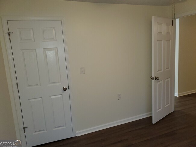 Foto del edificio - 201 Enterprise St