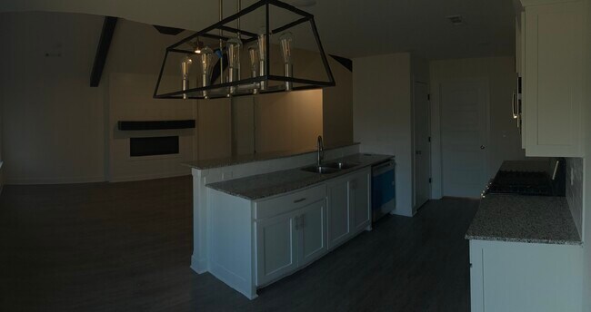 Foto del edificio - 1221 Monarch Rd