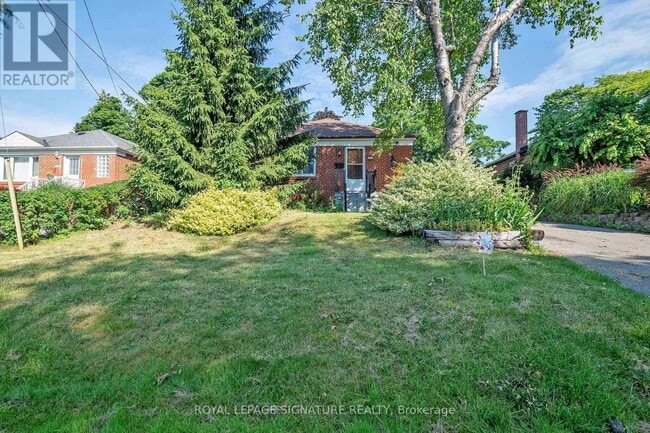 Building Photo - 559 Drymen Crescent