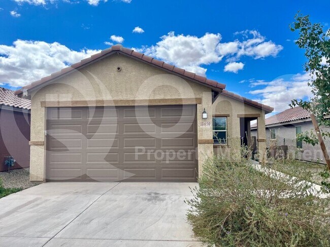 Building Photo - 10659 W Harrigan Dr