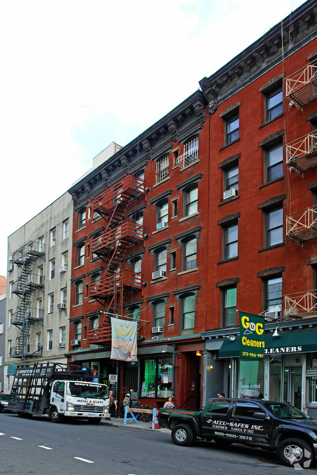 Building Photo - 42-44 Grand St