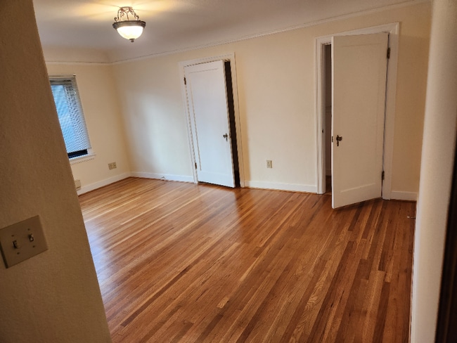 Photo - 2317 10th Ave E Apartment