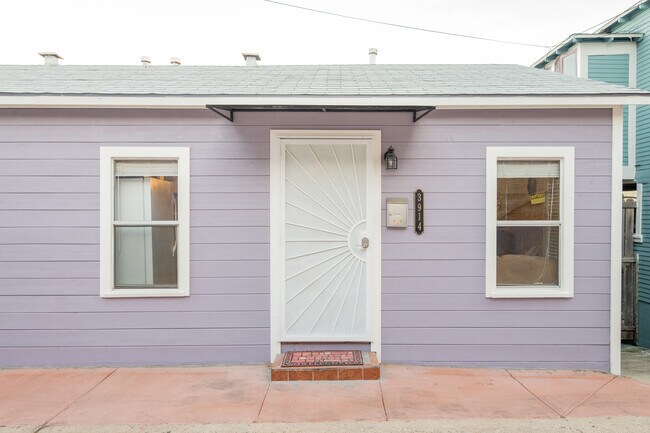 Building Photo - 3914 Florida St