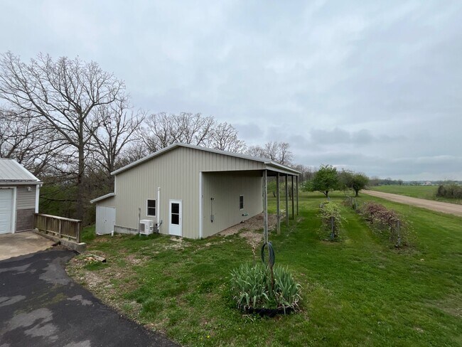Building Photo - 19304 S Marvin Rd