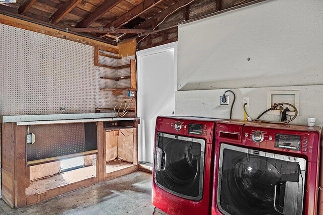 Building Photo - Concord