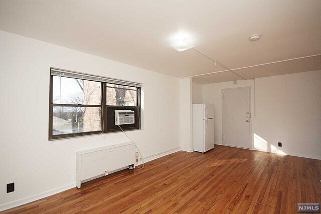 Building Photo - 3020 Edwin Ave