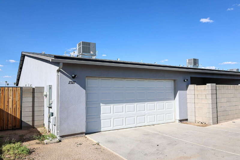 Photo - 2527 East Broadway Road