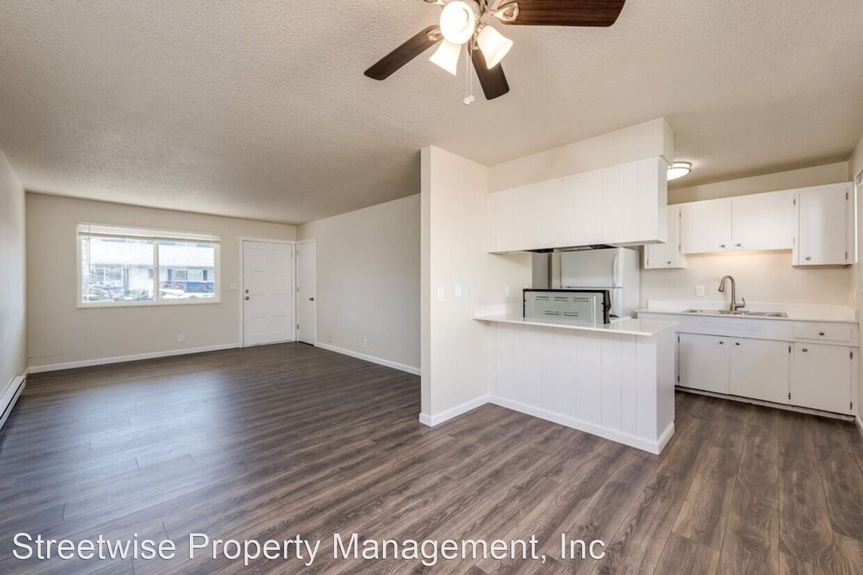 Foto principal - 2705 SE Courtney Ave