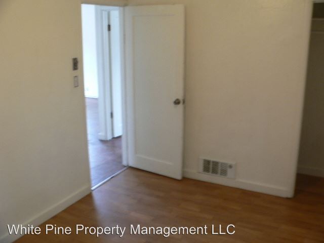 Building Photo - 234 Lauder Ave