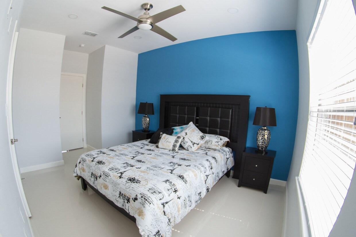 116 S Shary Rd, Mission, TX 78572 Condo for Rent in Mission, TX