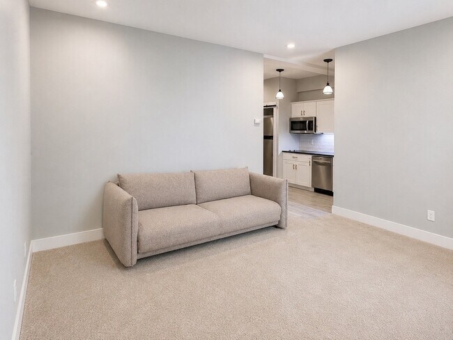 Foto del edificio - 130 Carters Glen Pl