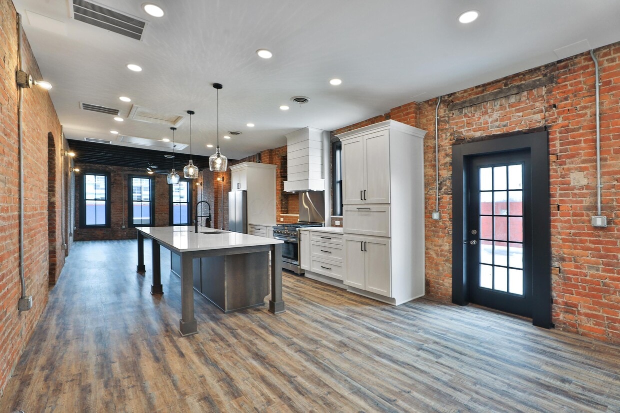 Foto principal - 370 S Washington Ave