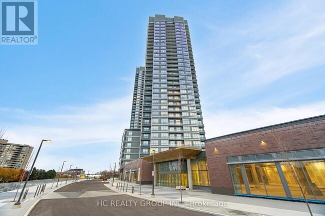 Building Photo - 50 Upper Mall Wy