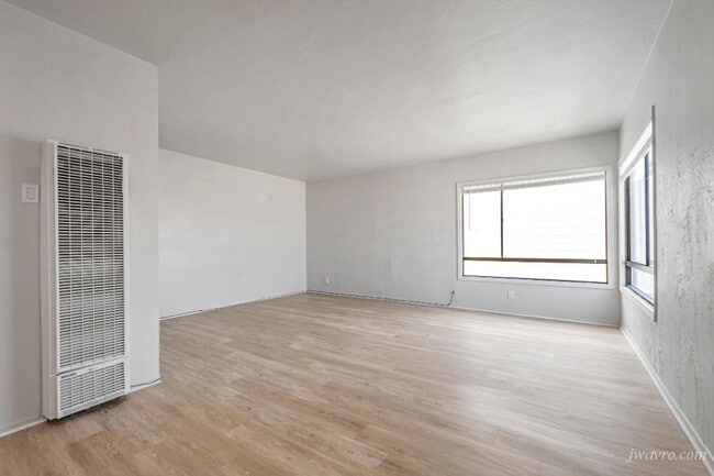 Building Photo - 80 Terra Vista Ave
