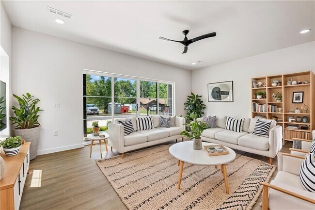 Foto del edificio - 945 SE 10th St