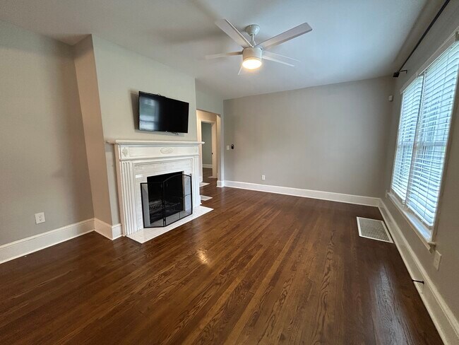 Building Photo - 41 Willow Wood Cir SE