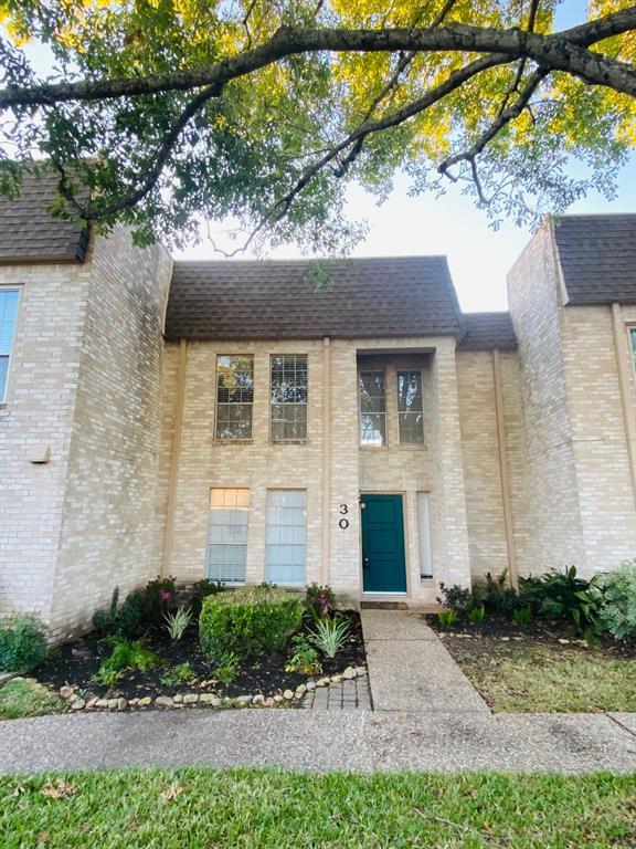 30 River Creek Way, Sugar Land, TX 77478 Condo for Rent in Sugar Land