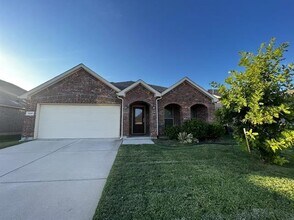 Building Photo - 1333 Renoir Dr