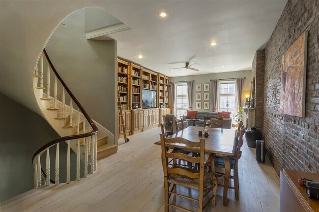 Foto del edificio - 154 Sussex St