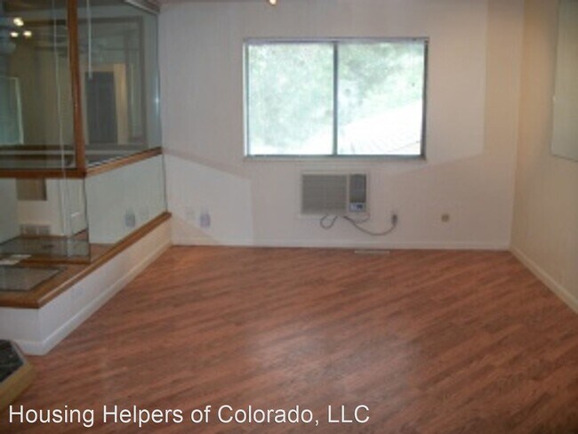 Foto del edificio - 4909 Eisenhower Dr