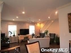 Foto del edificio - 246-38 85th Rd