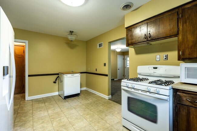 Foto del edificio - Come home to the serenity of Mequon-Thiensville