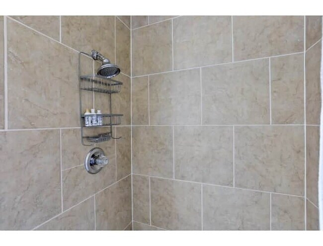 Foto del edificio - The Artist's Apt. | 2BR | Short North | +Parking