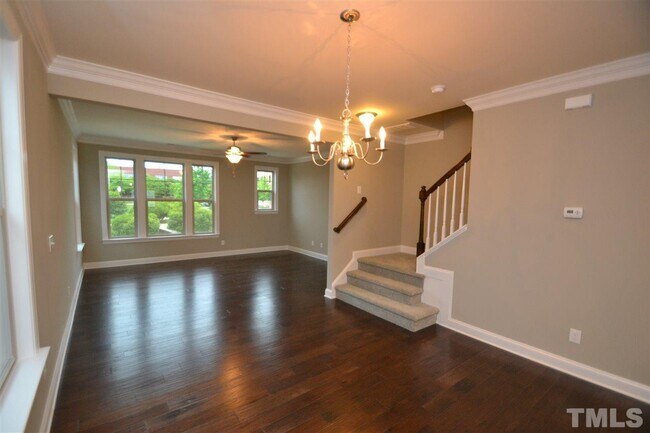 Foto del edificio - 1440 Providence Green Ln