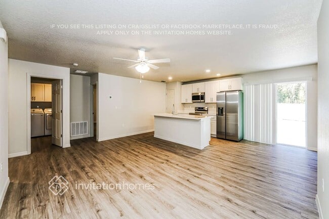 Building Photo - 120 Foster Ln