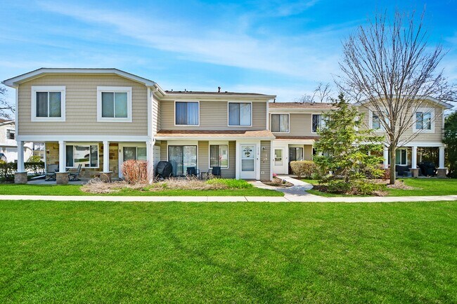 Building Photo - 1110 Eisenhower Ct