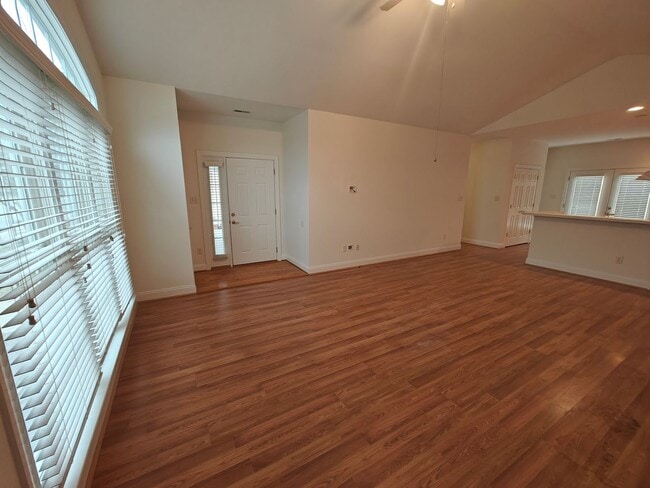 Building Photo - 2117 Old Homestead Pl