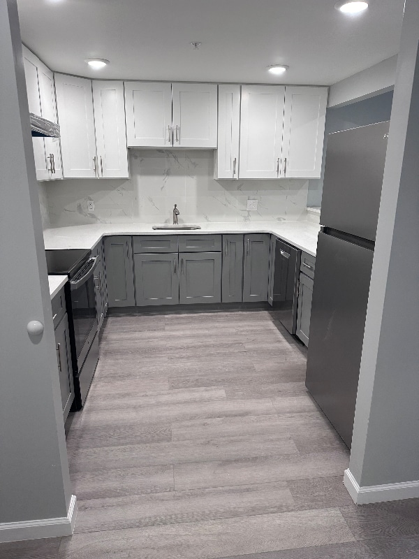 Photo - 140 S Easton Rd House