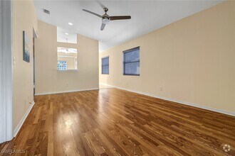 Building Photo - 26705 Little John Ct