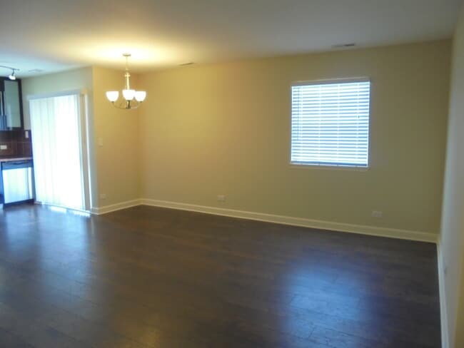 Building Photo - 99 Gant Cir
