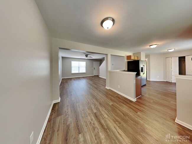 Building Photo - 2187 Erin Ln