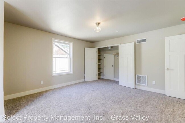 Building Photo - 3 br, 2.5 bath House - 240 Pello Lane