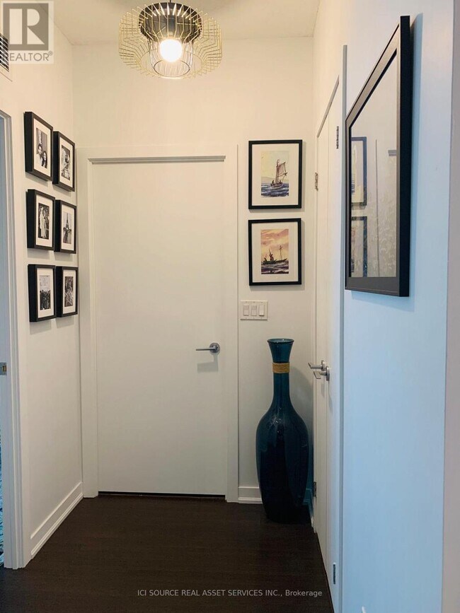 Photo du bâtiment - 55 E Liberty St