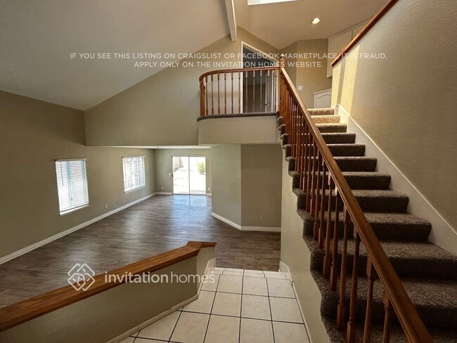 Building Photo - 2817 Longhorn St
