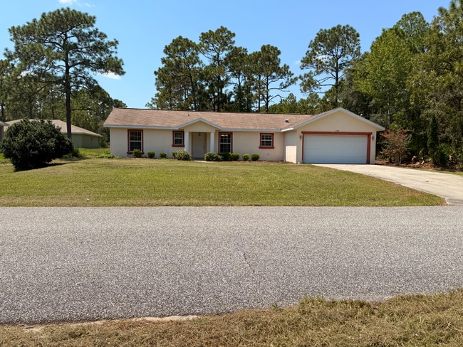 Building Photo - 7228 Everest Ave