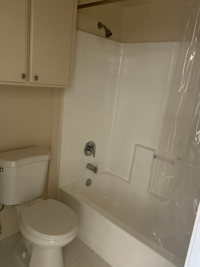 Building Photo - 3621 Westwood Townhomes