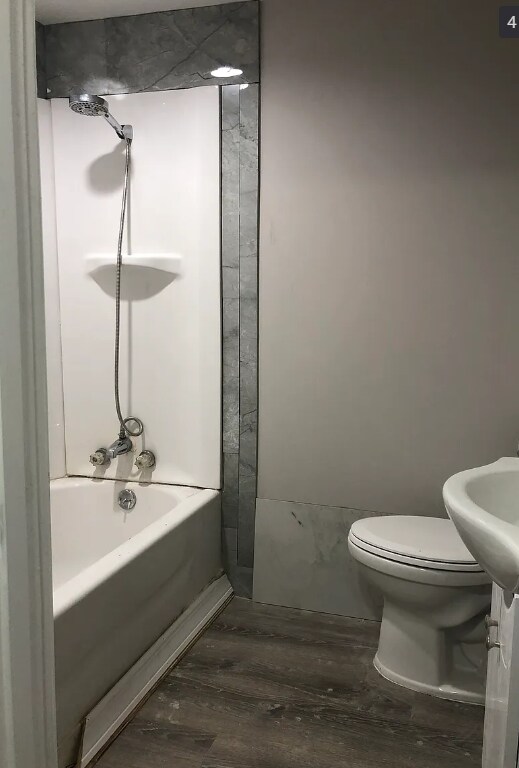 Foto del edificio - 2154 Roosevelt Pl