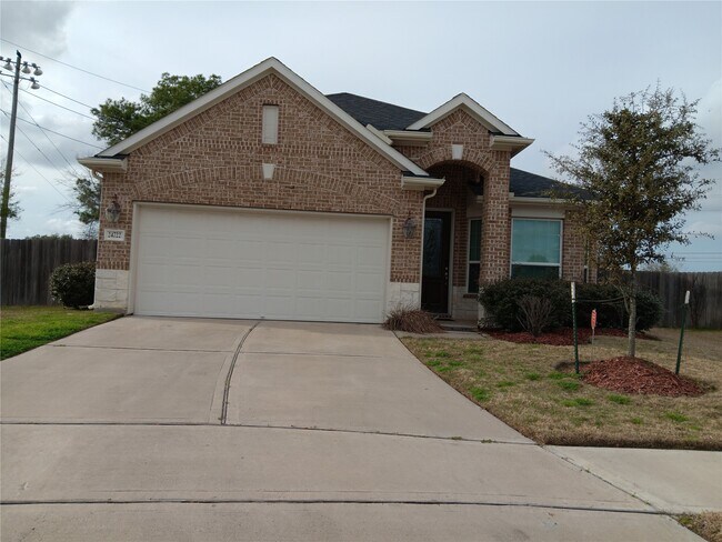 Foto del edificio - 24722 Lake Basin Ct