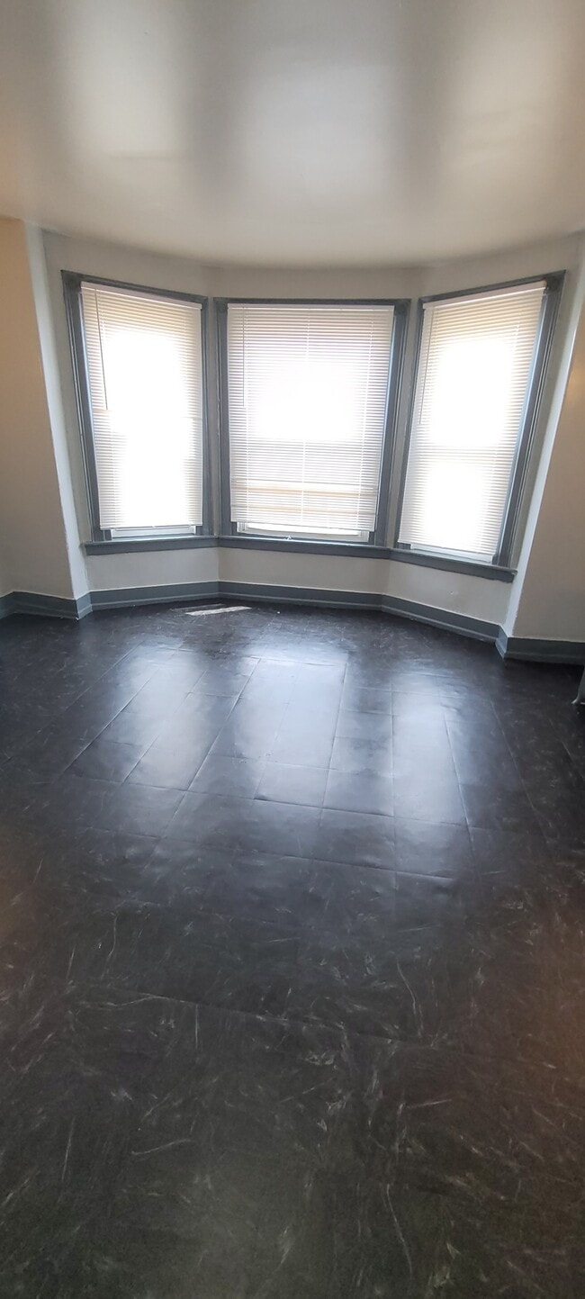 Foto del edificio - 635 S 60th St