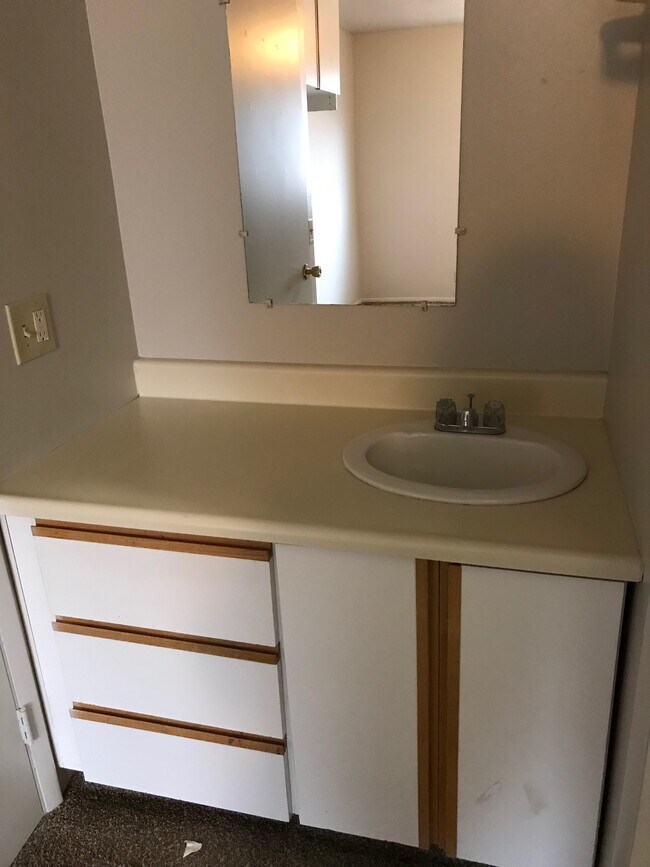 Foto del edificio - 291 N 1600 W