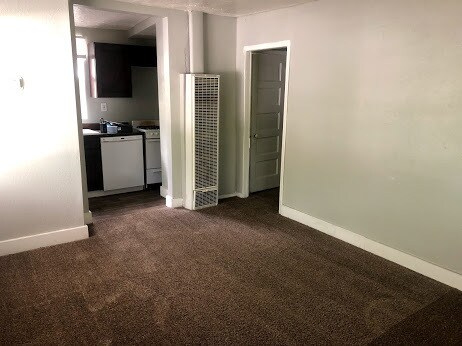 Building Photo - 1 bed 1 bath near Trolly Square!!