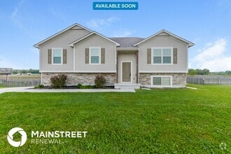 Building Photo - 202 Golfview Dr