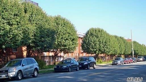 Foto del edificio - 108-31 Seaview Ave