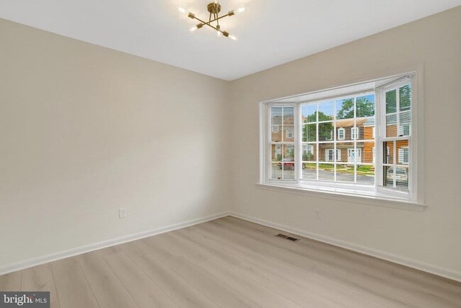 Building Photo - 4112 Century Ct