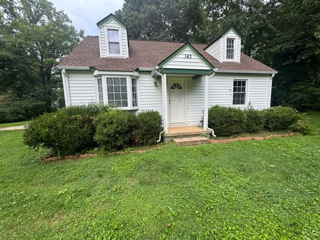 Building Photo - 143 Barrett Heights Rd