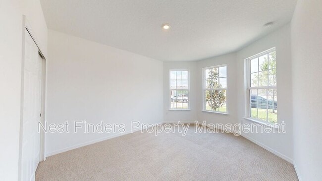 Building Photo - 149 Creek Pebble Dr